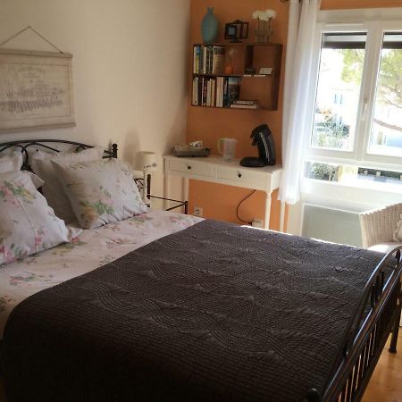 Les Secrets Du Mistral Bed & Breakfast Valensole Exterior foto